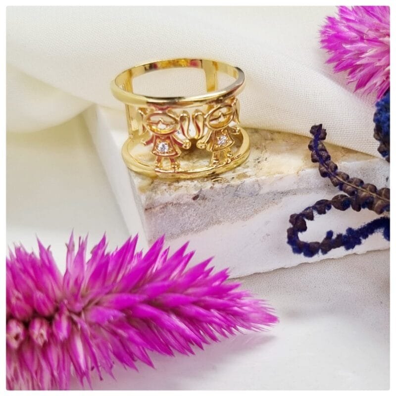 Anel dourado duas meninas tam. 20